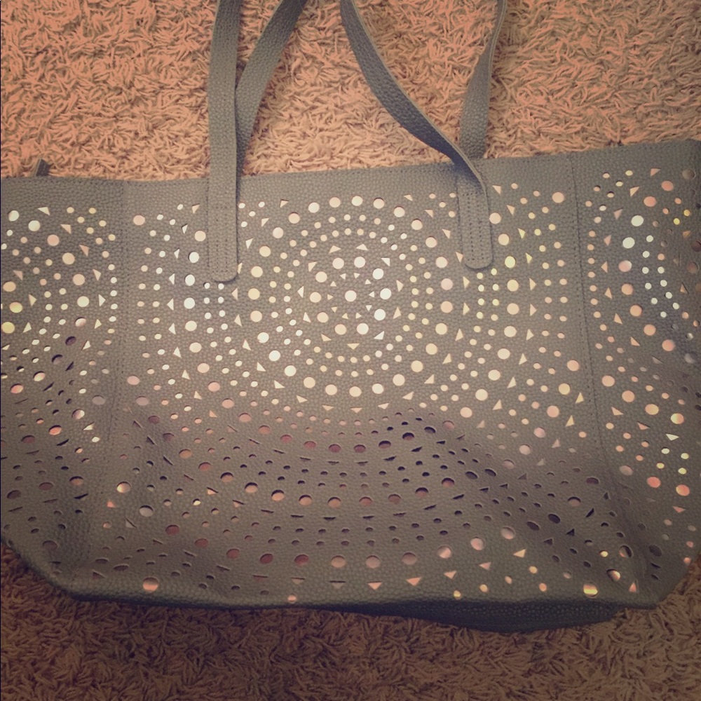 Grey tote bag